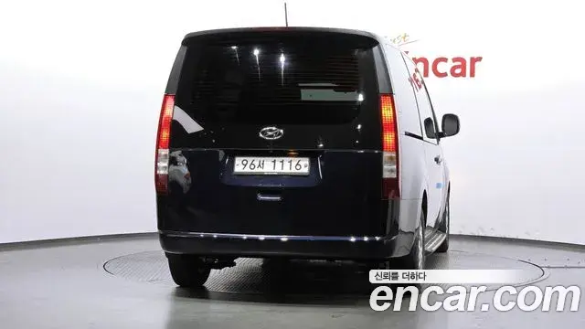 Hyundai Staria 2021 — Фото 4/20