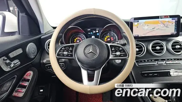 Mercedes-Benz C-Class 2019 — Фото 13/20