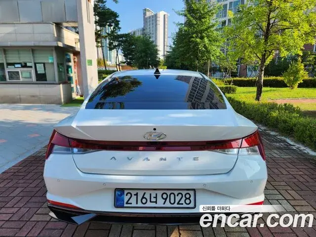 Hyundai Avante 2022 — Фото 3/19