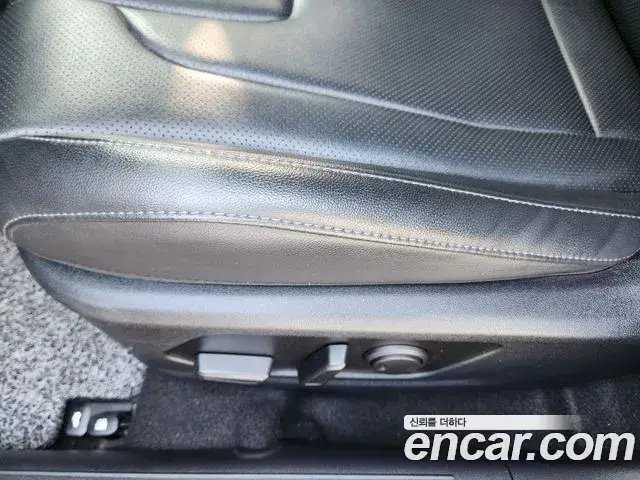 Hyundai Avante 2022 — Фото 8/19
