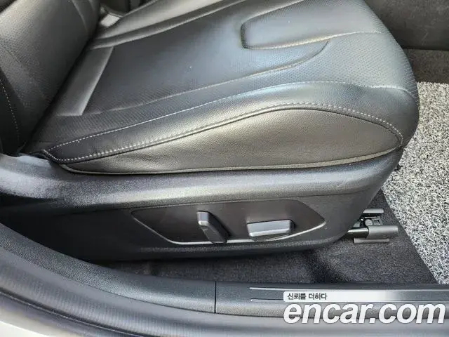Hyundai Avante 2022 — Фото 9/19