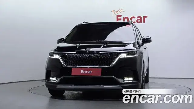 Kia Carnival 2021 — Фото 3/20
