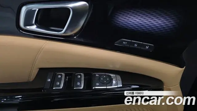 Kia Carnival 2021 — Фото 20/20