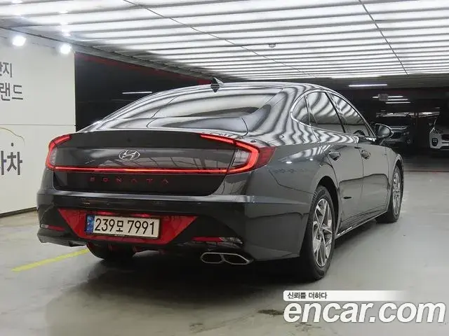 Hyundai Sonata 2021 — Фото 3/20