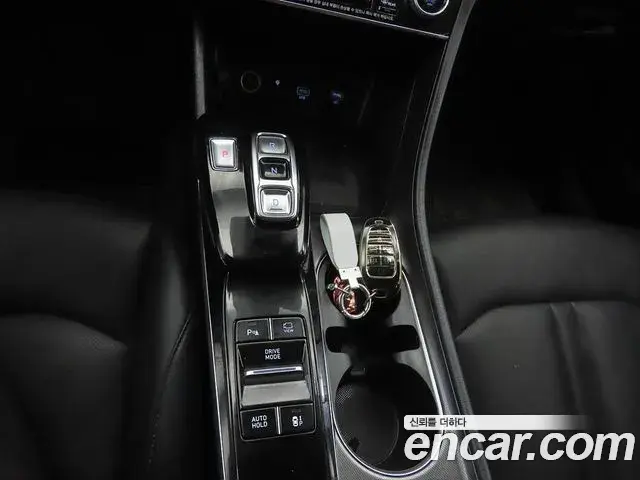 Hyundai Sonata 2021 — Фото 11/20