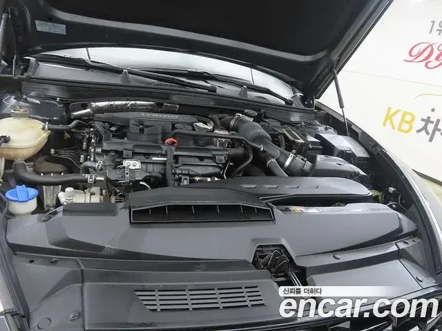 Hyundai Sonata 2021 — Фото 19/20
