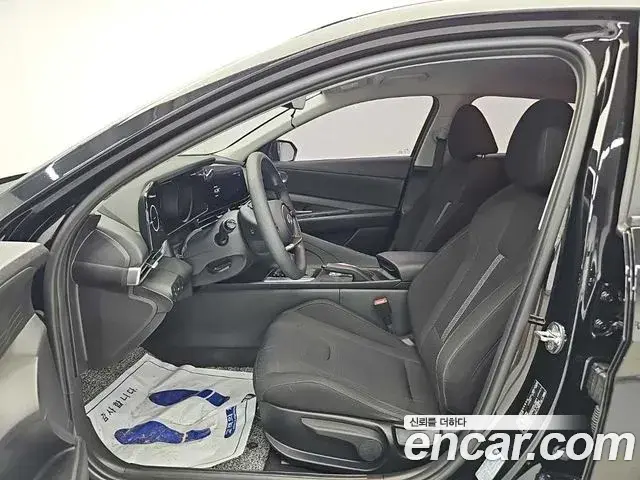 Hyundai Avante 2022 — Фото 9/17