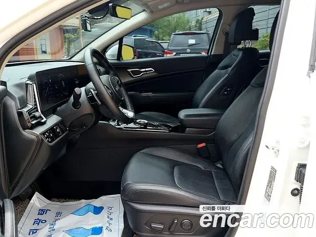 Kia Sportage 2022 — Фото 11/20
