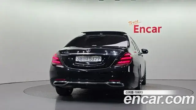 Mercedes-Benz S-Class 2019 — Фото 4/20