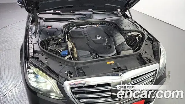 Mercedes-Benz S-Class 2019 — Фото 6/20
