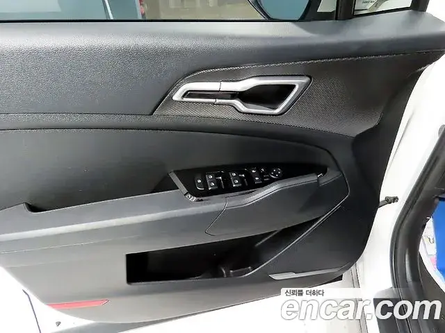 Kia Sportage 2022 — Фото 13/20