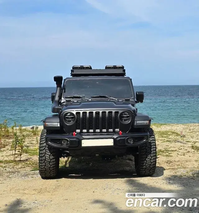 Jeep Gladiator 2021 — Фото 2/12
