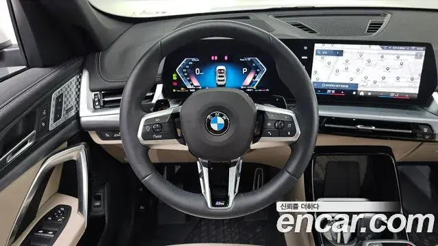 BMW X1 2025 — Фото 12/20