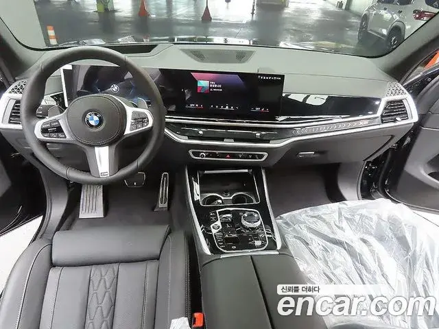 BMW X5 2026 — Фото 8/20