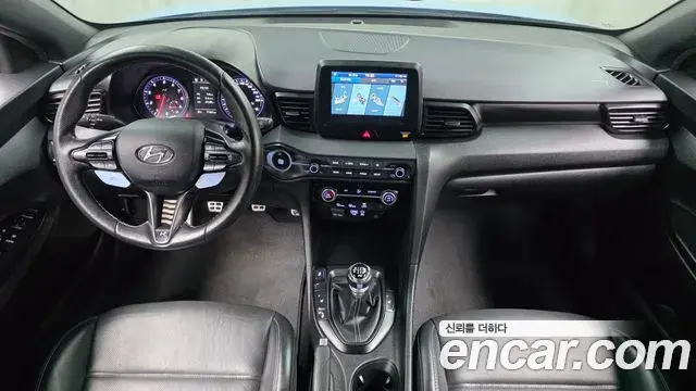 Hyundai Veloster 2019 — Фото 7/20