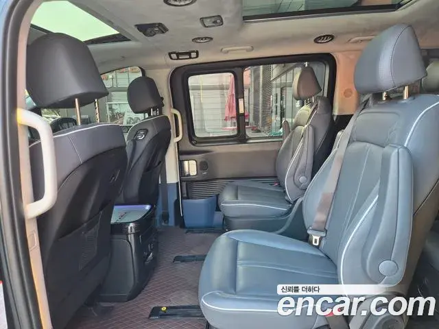Hyundai Staria 2024 — Фото 18/20