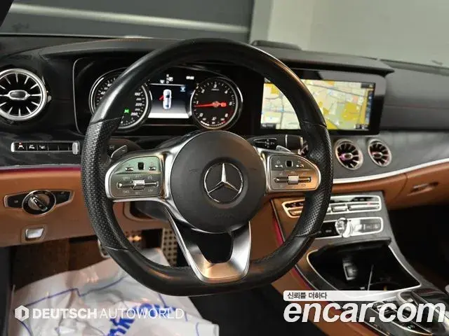Mercedes-Benz E-Class 2019 — Фото 12/20