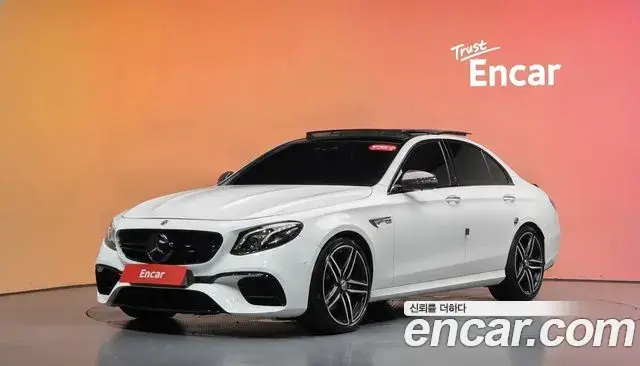 Mercedes-Benz E-Class 2018 — Şəkil 1/20