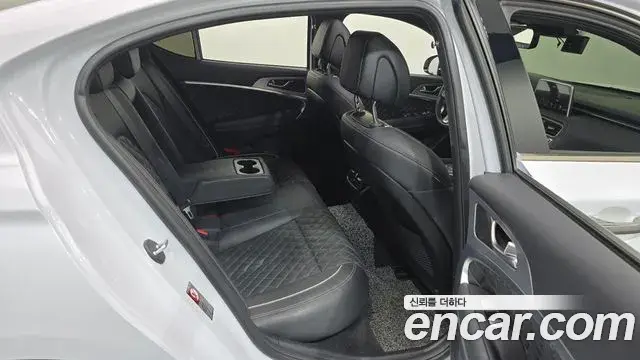 Genesis G70 2018 — Şəkil 22/36