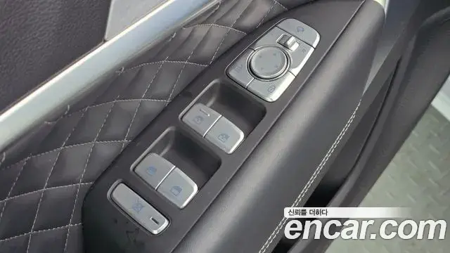 Genesis G70 2018 — Şəkil 19/36