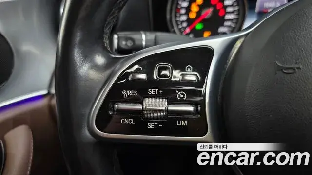 Mercedes-Benz E-Class 2019 — Фото 16/20