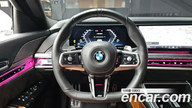 BMW 7 Series 2023 — Фото 13/20