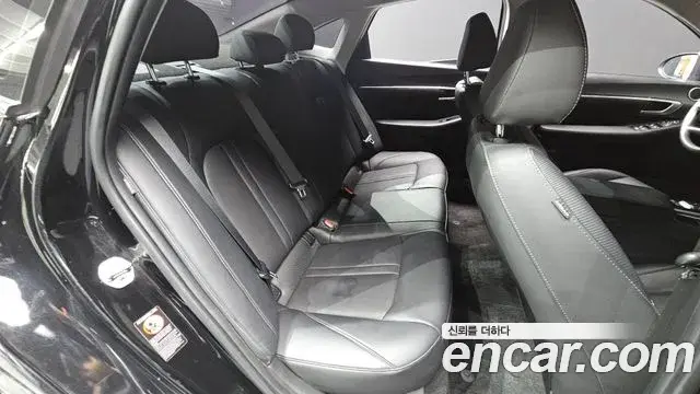 Hyundai Sonata 2023 — Фото 11/20
