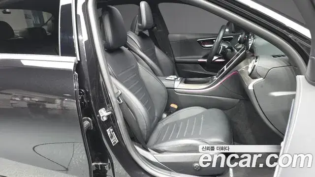 Mercedes-Benz C-Class 2023 — Фото 10/20