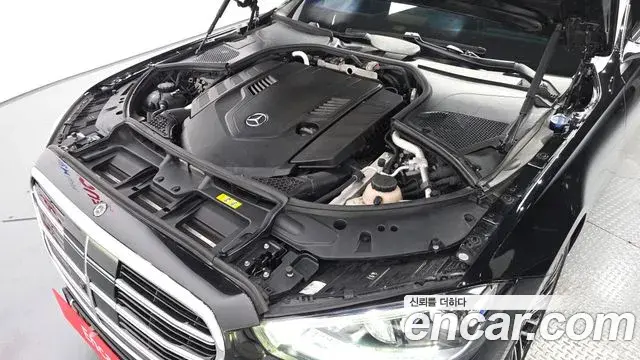 Mercedes-Benz S-Class 2021 — Фото 6/20