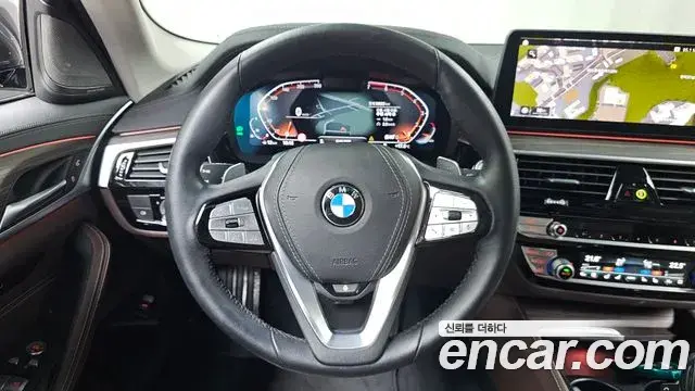 BMW 5 Series 2022 — Фото 13/20