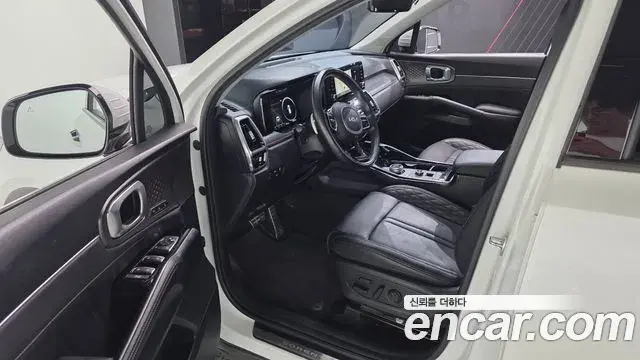 Kia Sorento 2022 — Фото 10/20