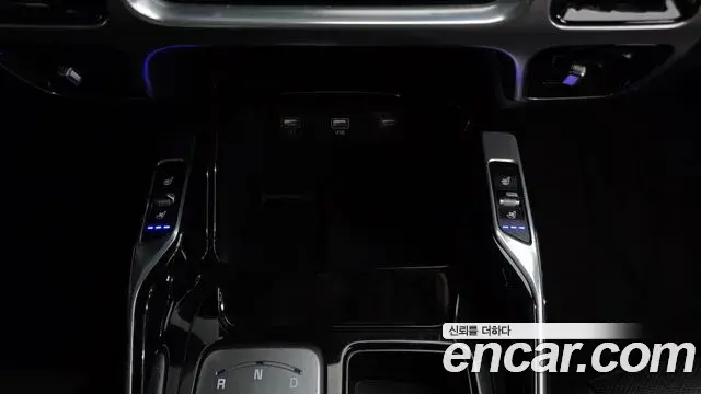 Kia Sorento 2022 — Фото 18/20