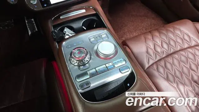Genesis G90 2022 — Фото 9/20