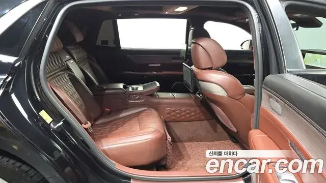 Genesis G90 2022 — Фото 12/20