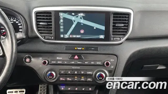 Kia Sportage The Bold 2021 — Фото 14/20