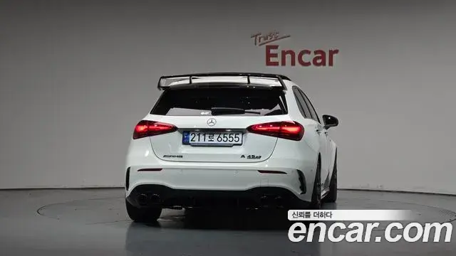 Mercedes-Benz A-Class 2025 — Фото 4/20