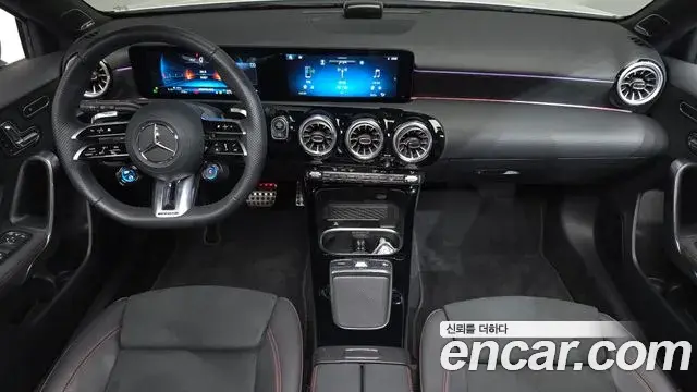 Mercedes-Benz A-Class 2025 — Фото 7/20