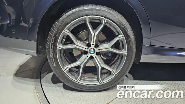 BMW X6 2021 — Фото 5/20