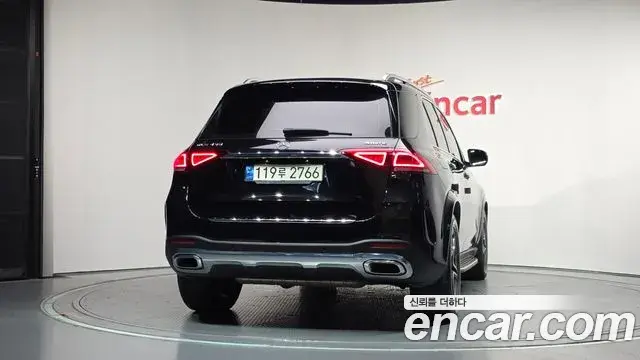 Mercedes-Benz GLE-Class 2021 — Фото 4/20