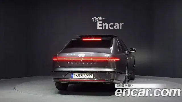 Hyundai Grandeur 2025 — Фото 4/20