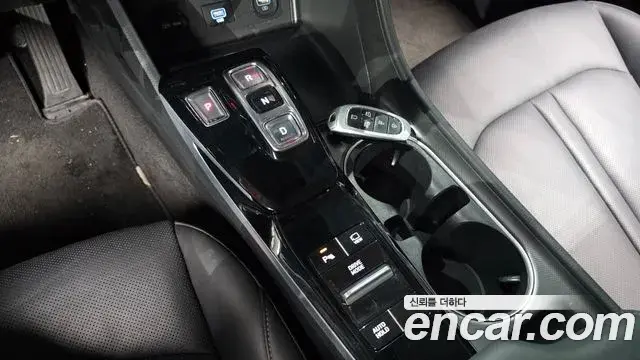 Hyundai Sonata 2021 — Фото 9/20