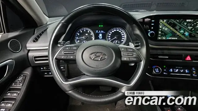 Hyundai Sonata 2021 — Фото 13/20