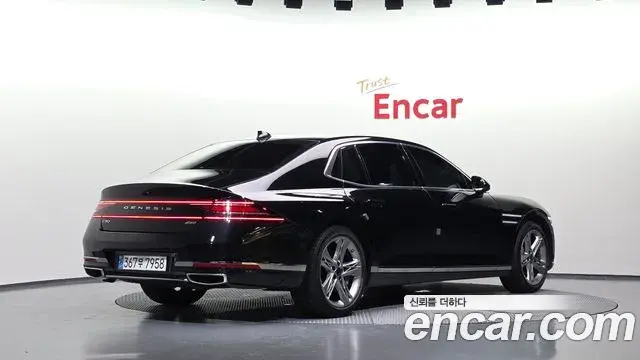 Genesis G90 2022 — Фото 2/20