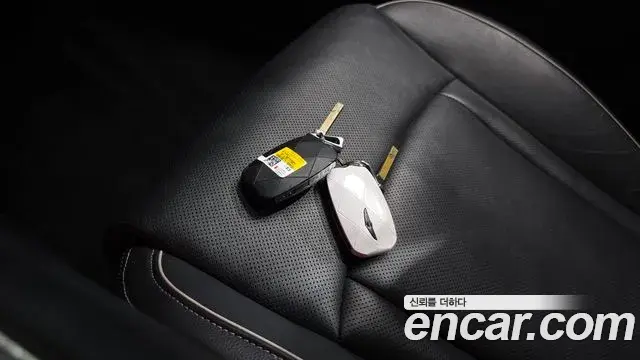 Genesis G90 2022 — Фото 18/20