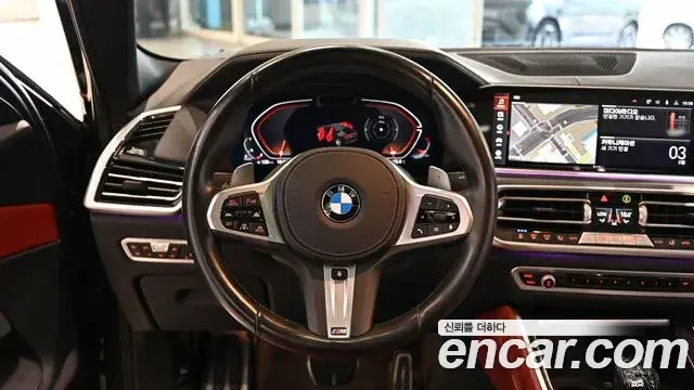 BMW X6 2021 — Фото 14/20