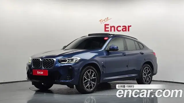BMW X4 2024 — Фото 1/20