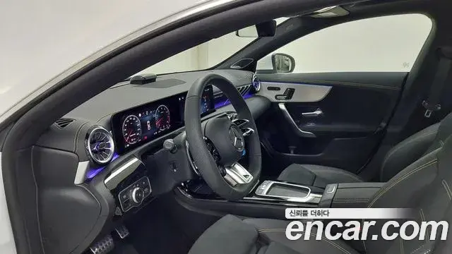 Mercedes-Benz CLA-Class 2025 — Фото 13/20