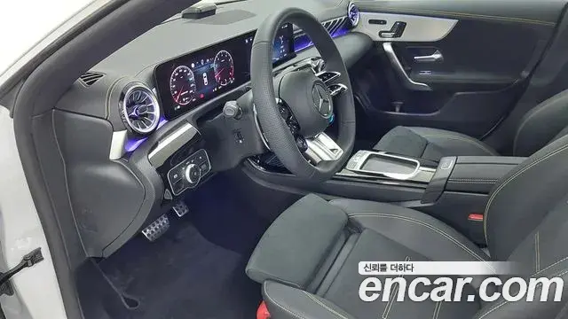 Mercedes-Benz CLA-Class 2025 — Фото 14/20