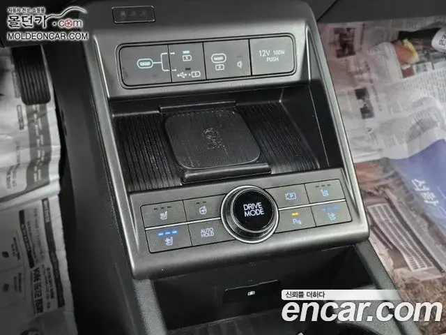 Hyundai Kona 2023 — Фото 12/18