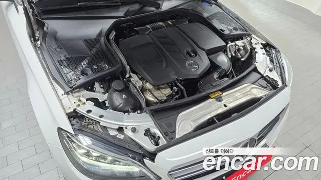 Mercedes-Benz C-Class 2020 — Фото 6/20